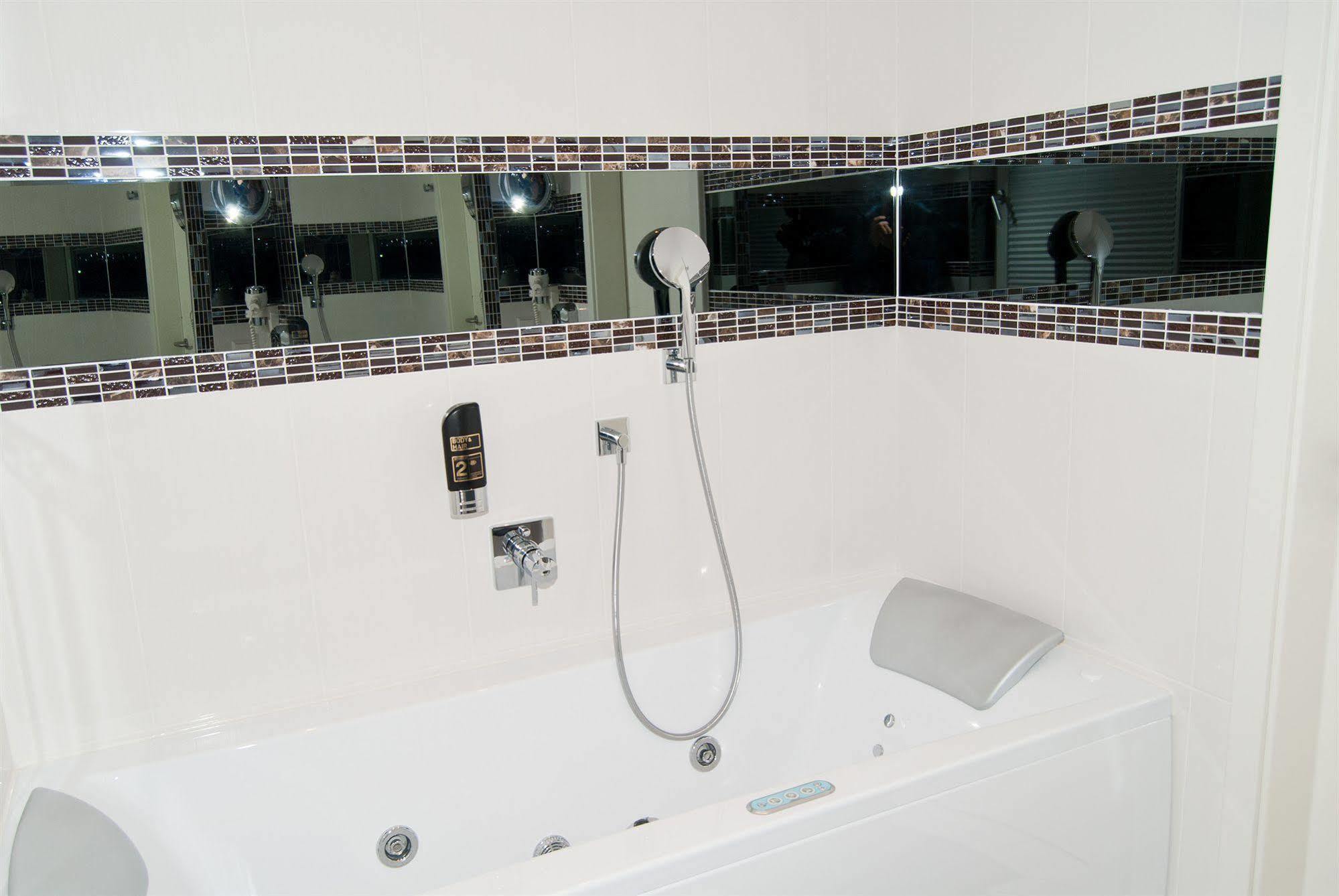 Hotel Residenz Hoessinger Karlstetten 외부 사진