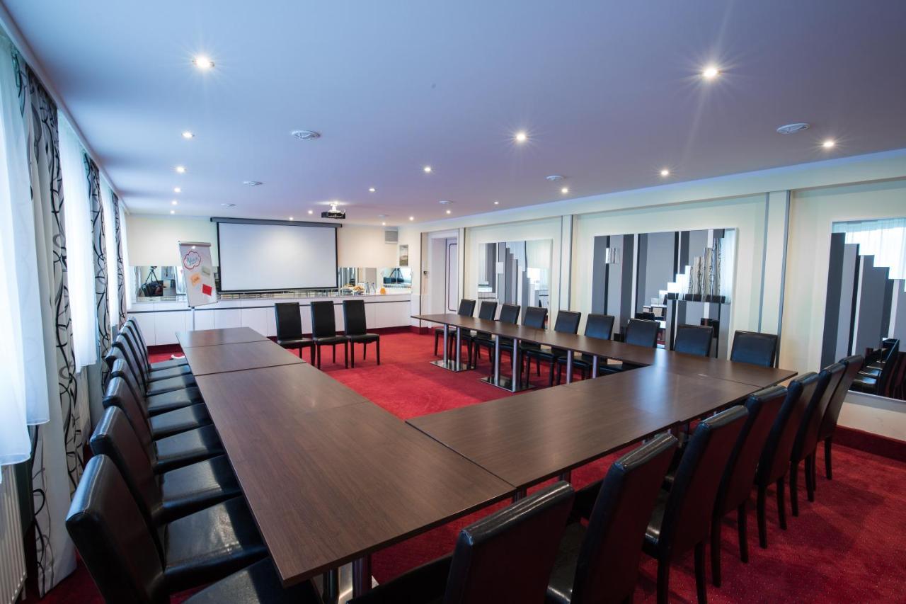 Hotel Residenz Hoessinger Karlstetten 외부 사진