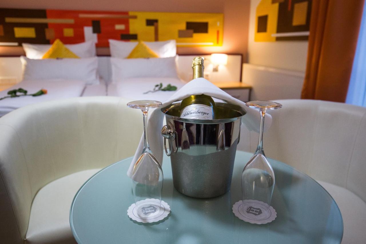 Hotel Residenz Hoessinger Karlstetten 외부 사진